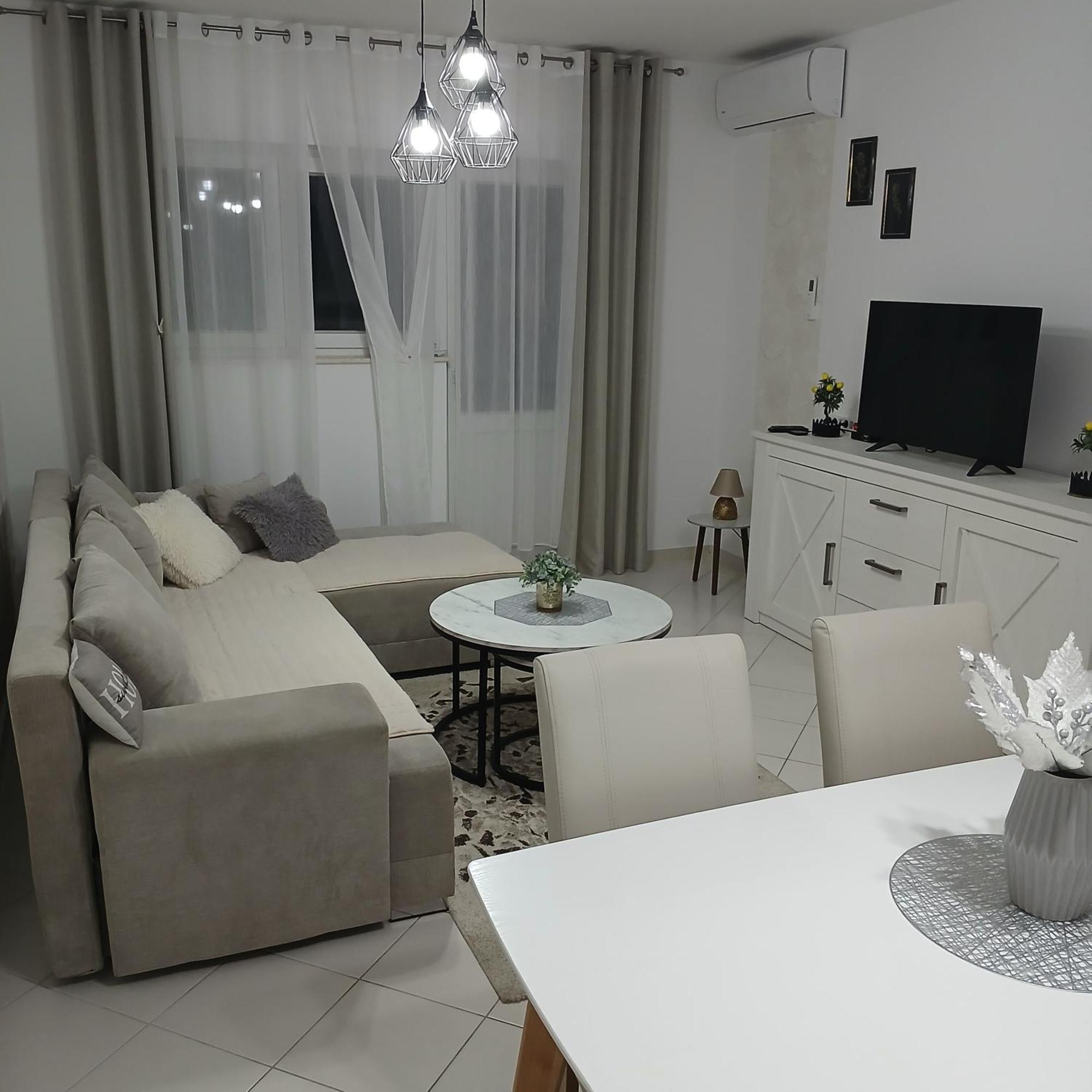 Apartman Pontis Okrug Gornji Trogir Exteriör bild